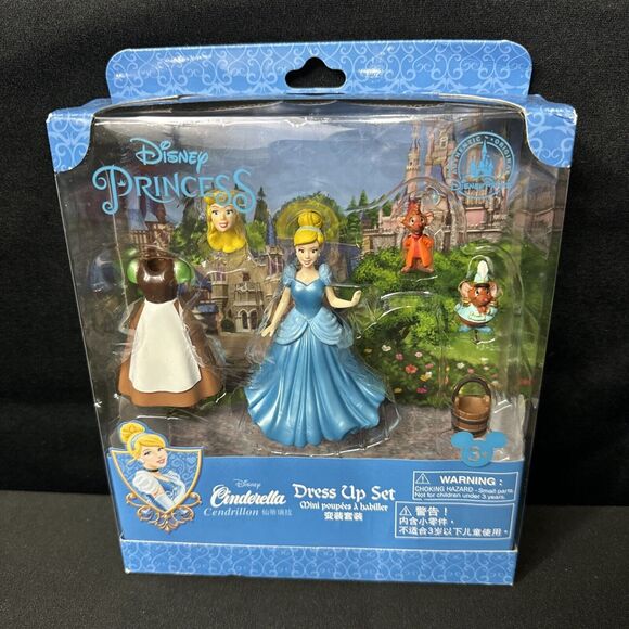 NIB Disney Parks Cinderella Mini Doll Dress Up Set Souvenir - Picture 1 of 6